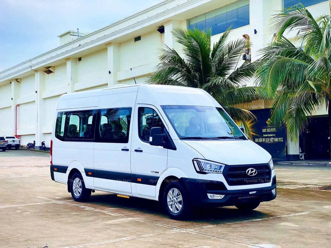 Xe 16 chỗ